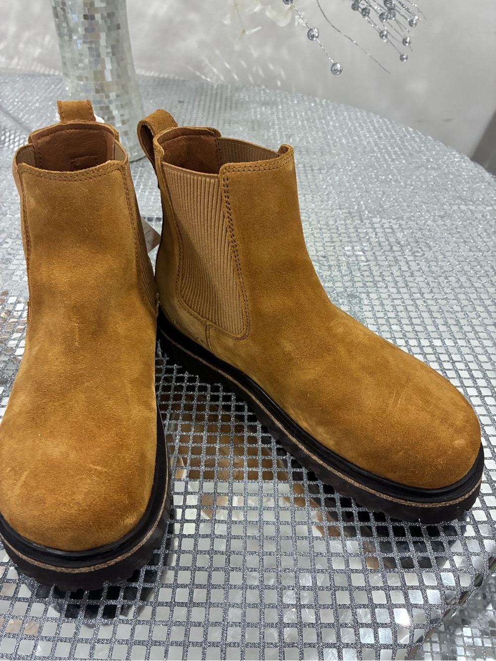 Birkenstock Men's Suede Chukka Boots - Cognac